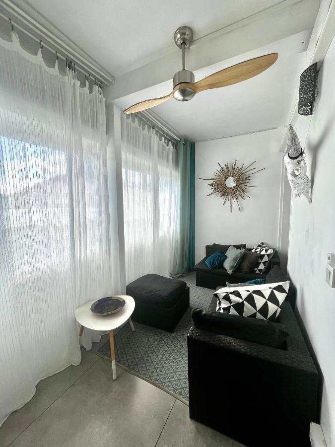 Lelaleu Apartment แซ็งต์-เลอ ภายนอก รูปภาพ