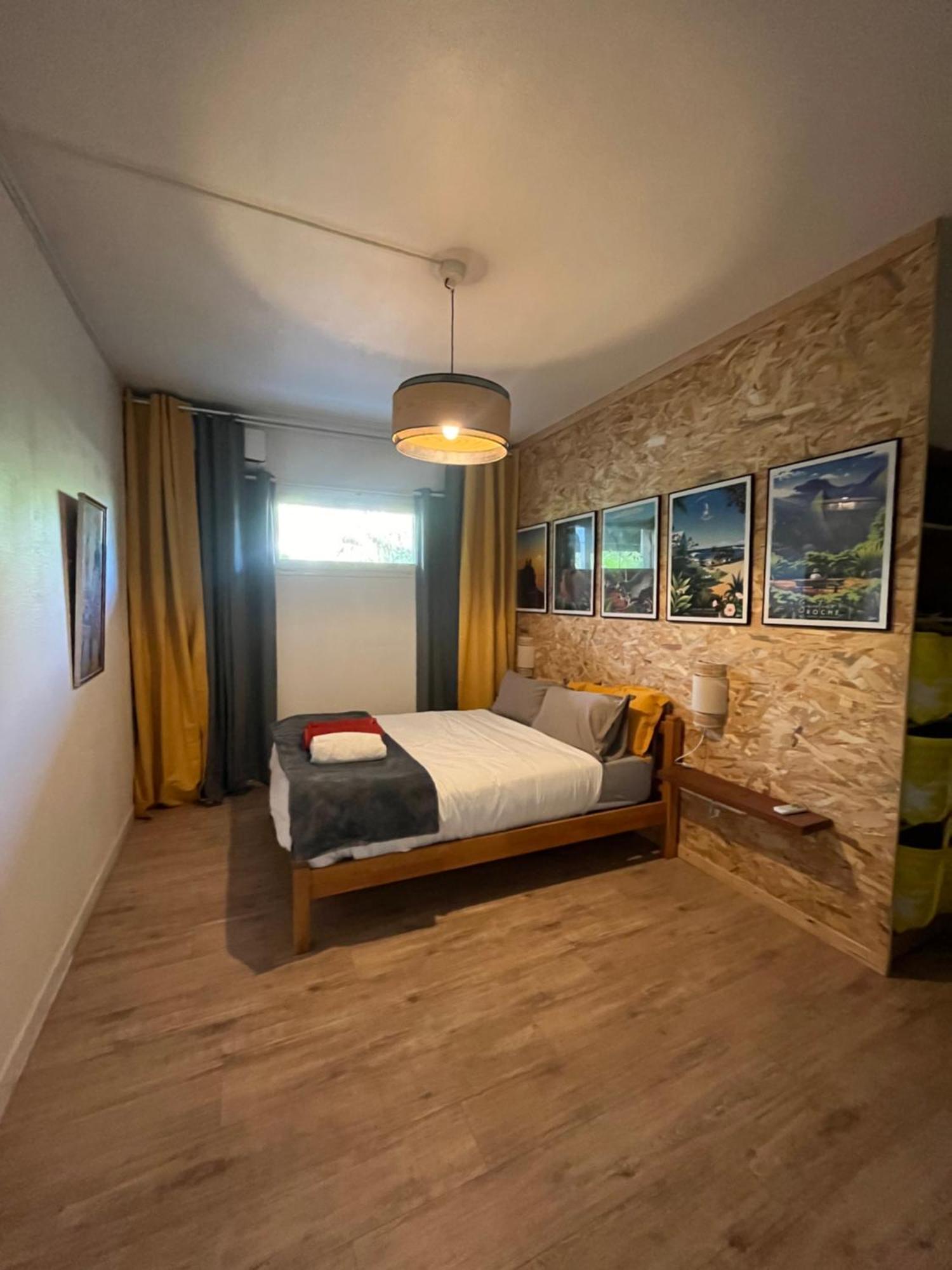 Lelaleu Apartment แซ็งต์-เลอ ภายนอก รูปภาพ