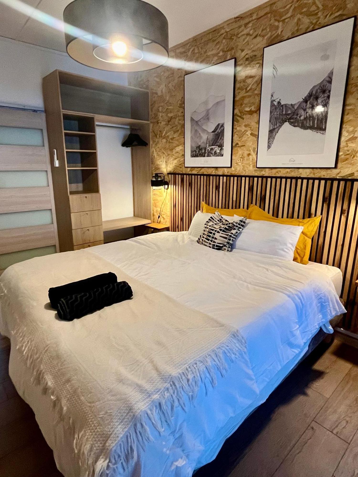 Lelaleu Apartment แซ็งต์-เลอ ภายนอก รูปภาพ